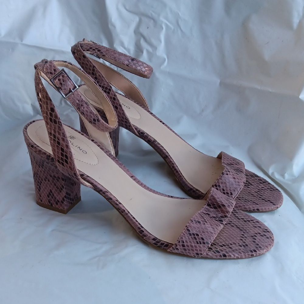 Bandolino Elegant Snakeskin Patterned Women's Sandals Size 9.5